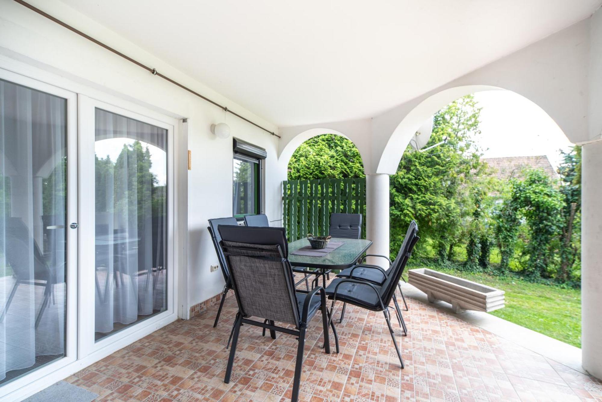 Jazmin Vendeghaz Villa Balatongyorok Exterior photo